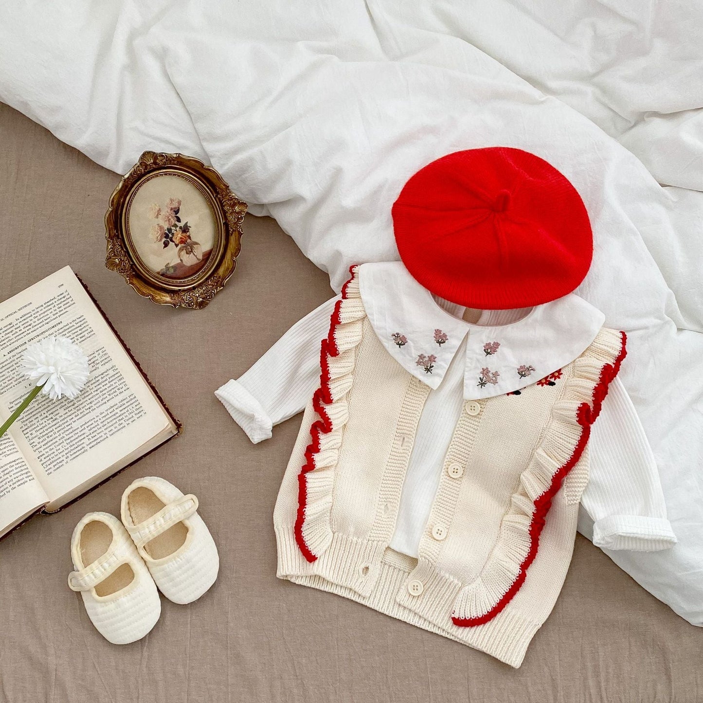 Baby Girl Embroidered Sleeveless Knit Vest With Solid Color